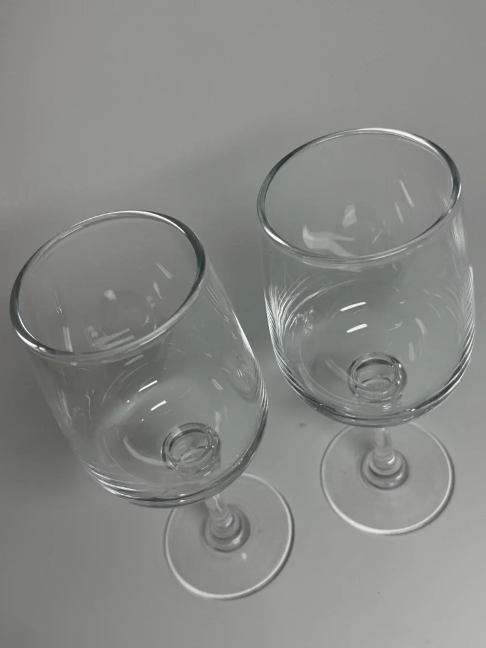 Set of 2 Pottery Barn Claro Stemmed Wine Glasses Goblets